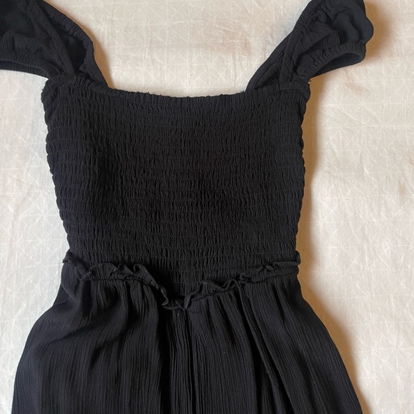 Urban Outfitters “Nova” smocked wide leg jumpsuit - Picture 6 of 8